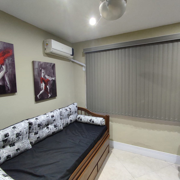 Persiana Vertical em PVC